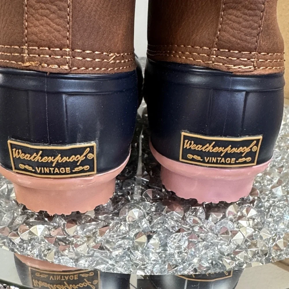 Weatherproof Vintage Brown and Navy Boots NEW 10